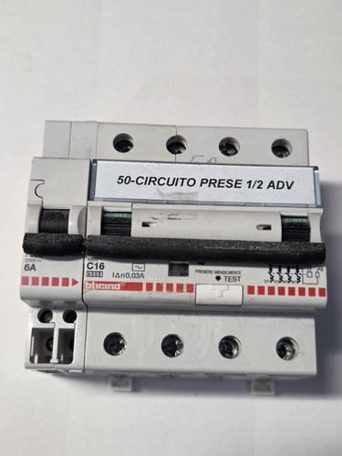 Interruttore magnetotermico - interruttore,