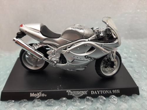 Bici triumph daytona - 1:18,