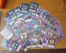 60 Carte Yu Gi Oh miste