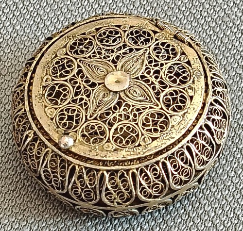 Antique silver filigree hinged