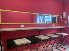 Tavolo alto + 4 sgabelli alti
