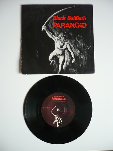 Black sabbath paranoid - black,