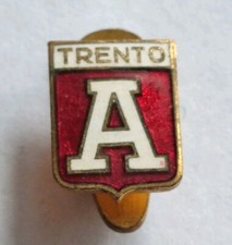 DISTINTIVO A TRENTO SPORT