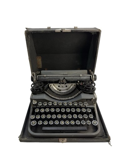 Antique underwood portable - antique,