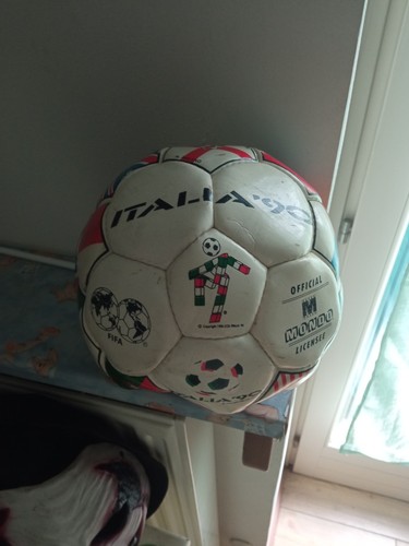 Spilla pallone italia 90 - italia,