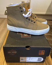 Stivali sneakers nuovi