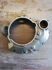 Coperchio Destro, Frizione