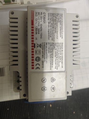 Alimentatore citofonico - alimentatore,