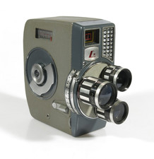 PRL) LUMICON-8 III VIDEOCAMERA MOVIECAMERA L III VINTAGE FILMKAMERA 3 LENSES