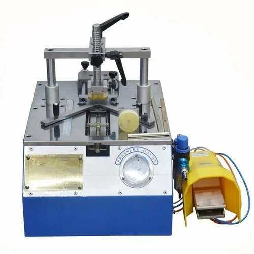 Cucitrice angolare - , da