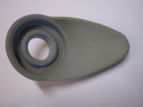 Oculare grigio usato molto - oculare,