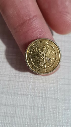 Moneta centesimo color oro - moneta, 1