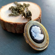 COLLANA-PORTAFOTO CAMMEO '20s CM.80 PENDENTE CM.4x2,3 PASTA D'ONICE E MADREPERLA