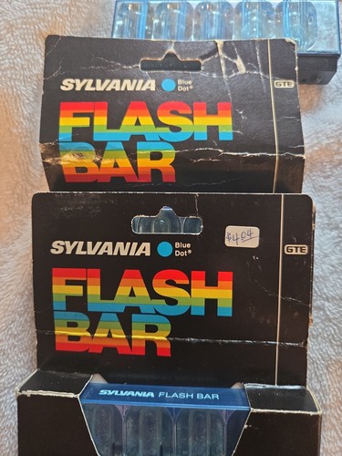 Sylvania blue dot - flash, 10