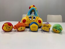 Peluche Baby Care con 5 peluscetti di diverse figure geometriche