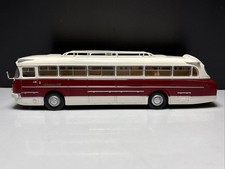 1/43 IXO Bus Ikarus 66 pullman