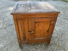 GHIACCIAIA DEI RPIMI DEL 900 IN LEGNO CON ITERNI RIVESTITI IN ZINCO