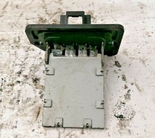 RICAMBI USATI, RESISTENZA