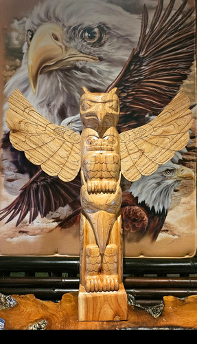 Totem pole wood metri - pole,