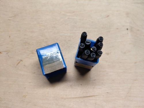 Kit punzoni numeri 3mm - 3mm, 1/8"
