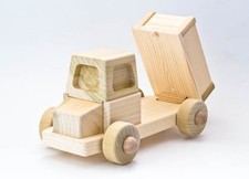 Camion Pippo - Gioco in legno - Made in Italy - 26 x 16 x h. 13 cm Peso: gr. 660