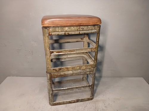 Sgabello design metallo - design, con