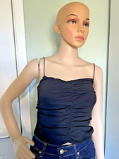 Crop top nuovo con etichette