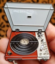 Spilla da bavero smaltata