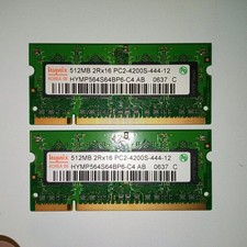 Hynix 2 Pezzi Memoria RAM DDR2 512MB {1GB} 533MHz PC2-4200 SO-DIMM per Notebook