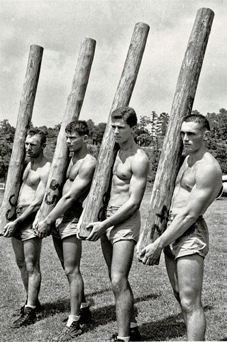 Caber toss snapshot - caber,