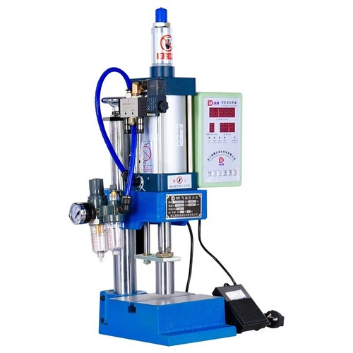 Punzonatrice pneumatica - , da