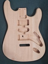 DIY-STRATOCASTER-CORPO-DESTRO-
