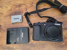 Nikon COOLPIX P7700 12.2MP