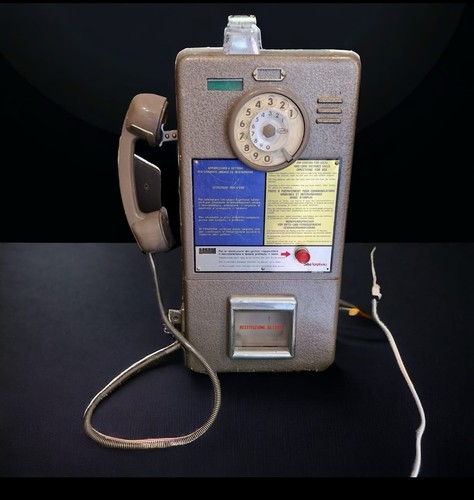 Vecchio telefono gettoni sip - telefono, a