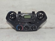 Toyota Yaris 2002 Radio