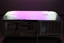 *NEC NP-PA622U*Proiettore