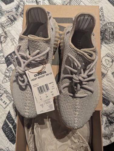 Adidas yeezy boost - 350, v2
