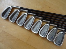 Ferro forgiato PRGR Data 611 / 3i-PW+AW+SW / Graphite sitff flex / Buone condizioni.