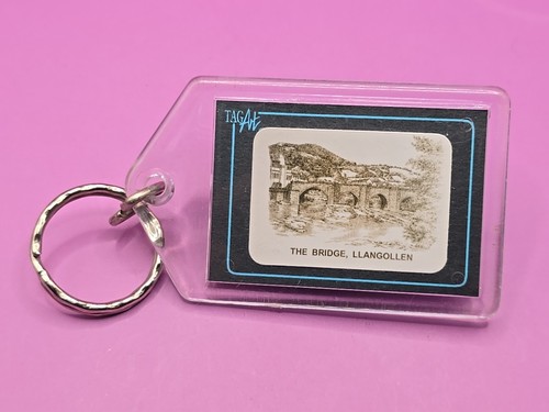 The bridge llangollen keyring - llangollen,
