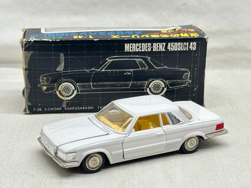 Sakura japan mercedes - kk, benz