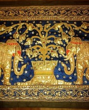 ARAZZO BIRMANO-TAILANDESE SHWE GYI DO: ELEFANTI E ALBERO DELLA VITA.