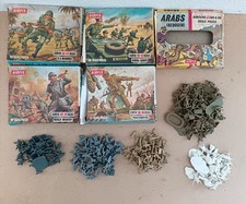 LOTTO SOLDATINI AIRFIX MARINES
