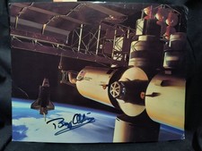 Buzz Aldrin Autograph, NASA