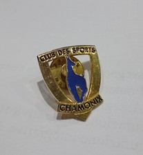 [NC] CHAMONIX (Francia) CLUB des SPORTS - PINS / SOUVENIR  (24x20 mm)