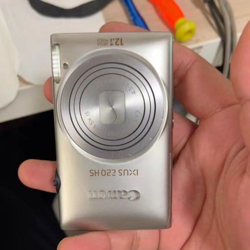 Canon ixus 220 elph - hs/elph, 300