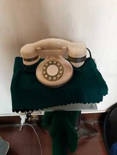 VINTAGE 70s PHONE