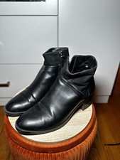 Zara Heeled Boot