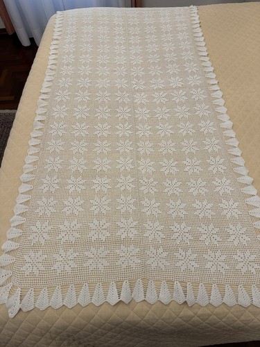 Copriletto con ricamo mano a - con,