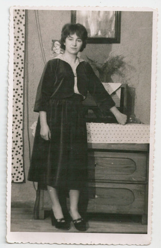 Foto donna vintage attraente