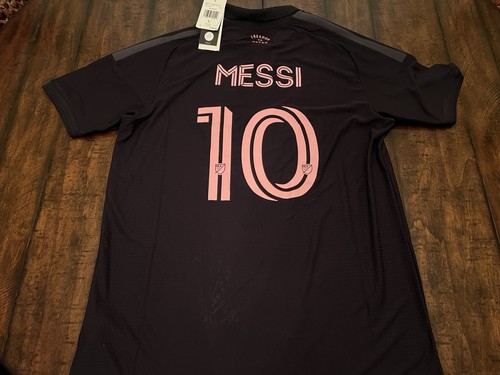 180 tag messi - $180,